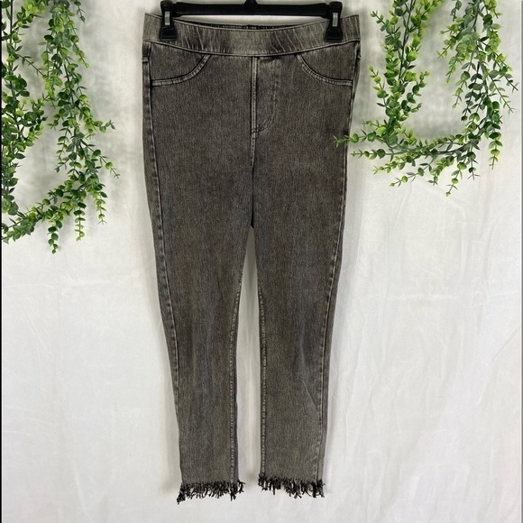 Denim - FADED black ankle fringed jeggings S